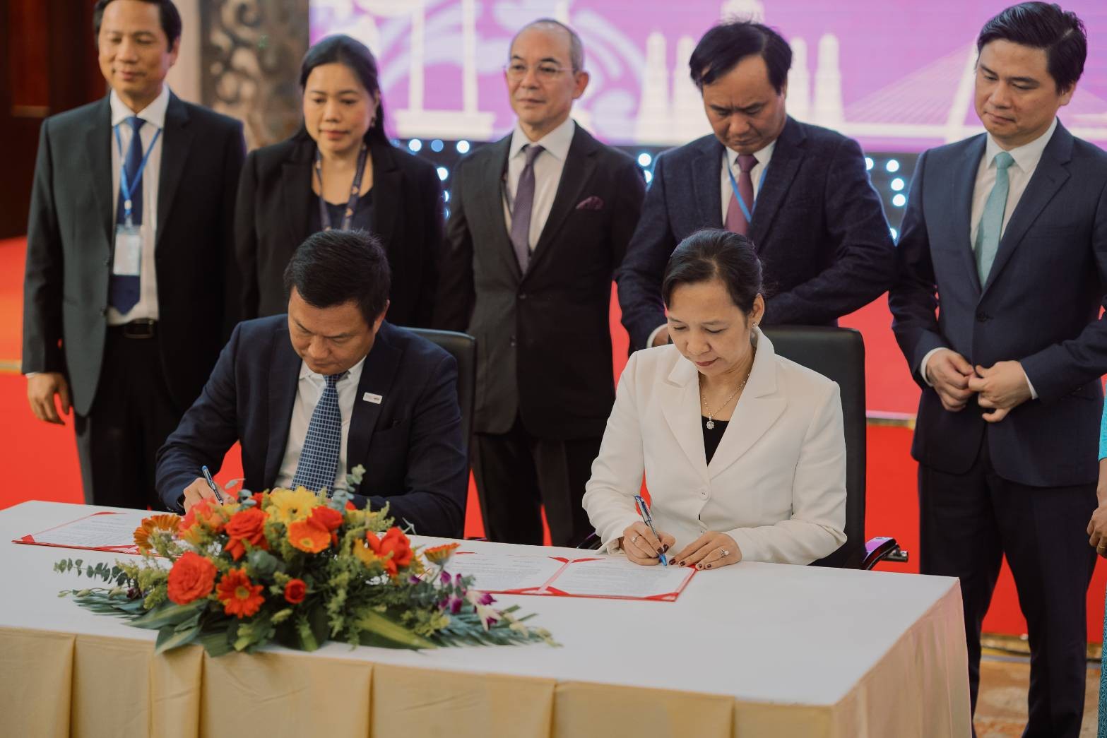 ThaiCham signed MOU with Department of Foreign Affairs of Quang Tri