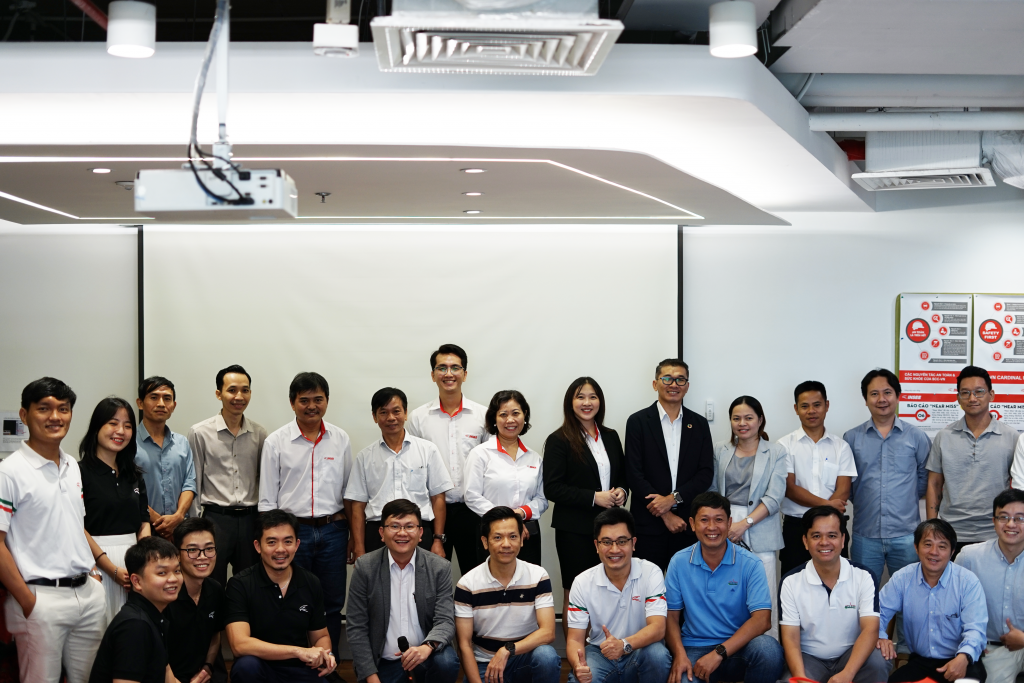 Up to 30 businesses in the cement, concrete, and admixture production sectors participated in and collaborated during the INSEE i2i Coffee Talk event(Source: INSEE Vietnam)