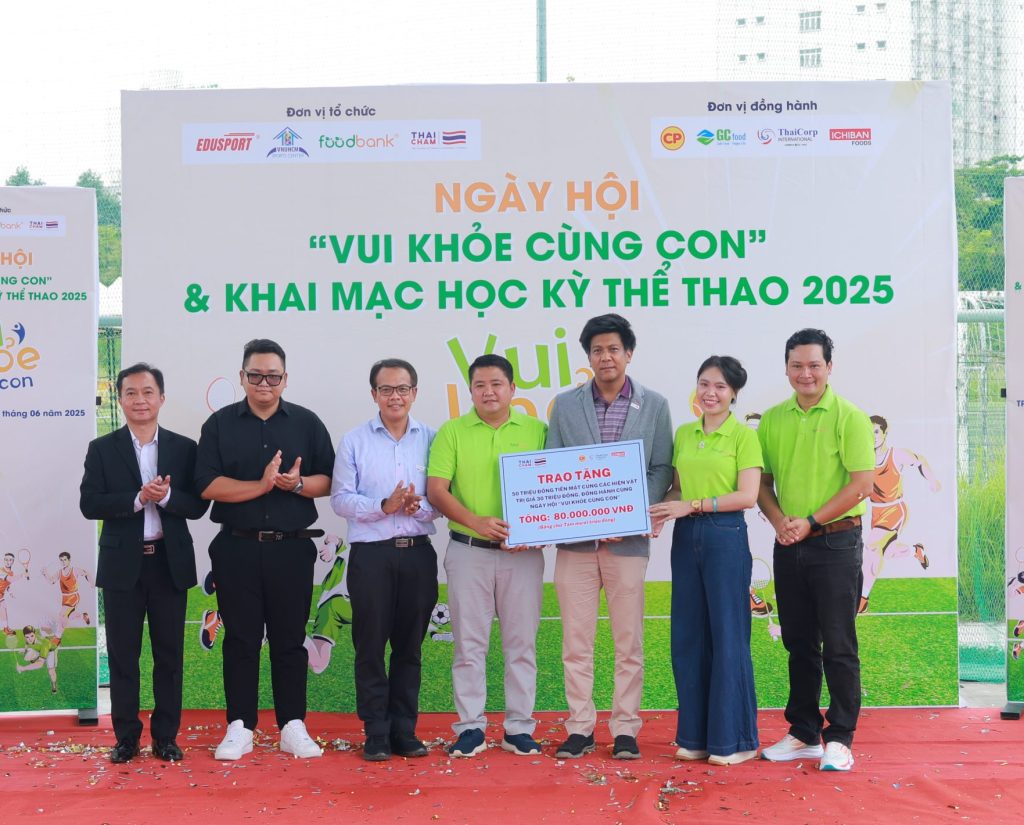 ThaiCham contributed VND 50 million in cash and received in-kind donations worth VND 30 million from member companies including C.P. Vietnam and ThaiCorp, ICHIBAN Foods.